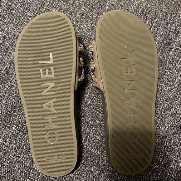 NIB Chain-Link Accent Canvas Slides Size 37 - Picture 3 of 3